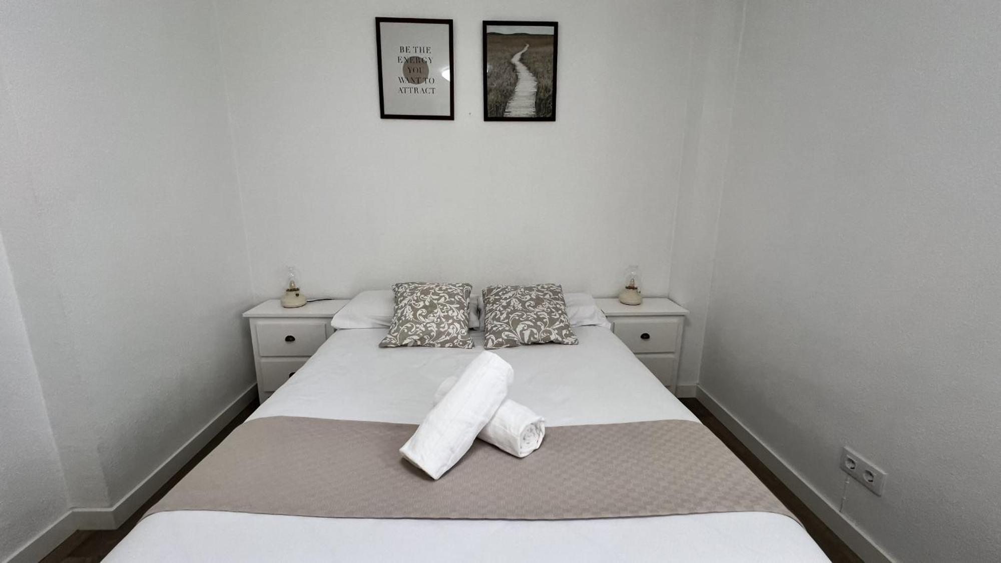 Apartamenticos Plaza Del Pilar III ซาราโกซา ภายนอก รูปภาพ